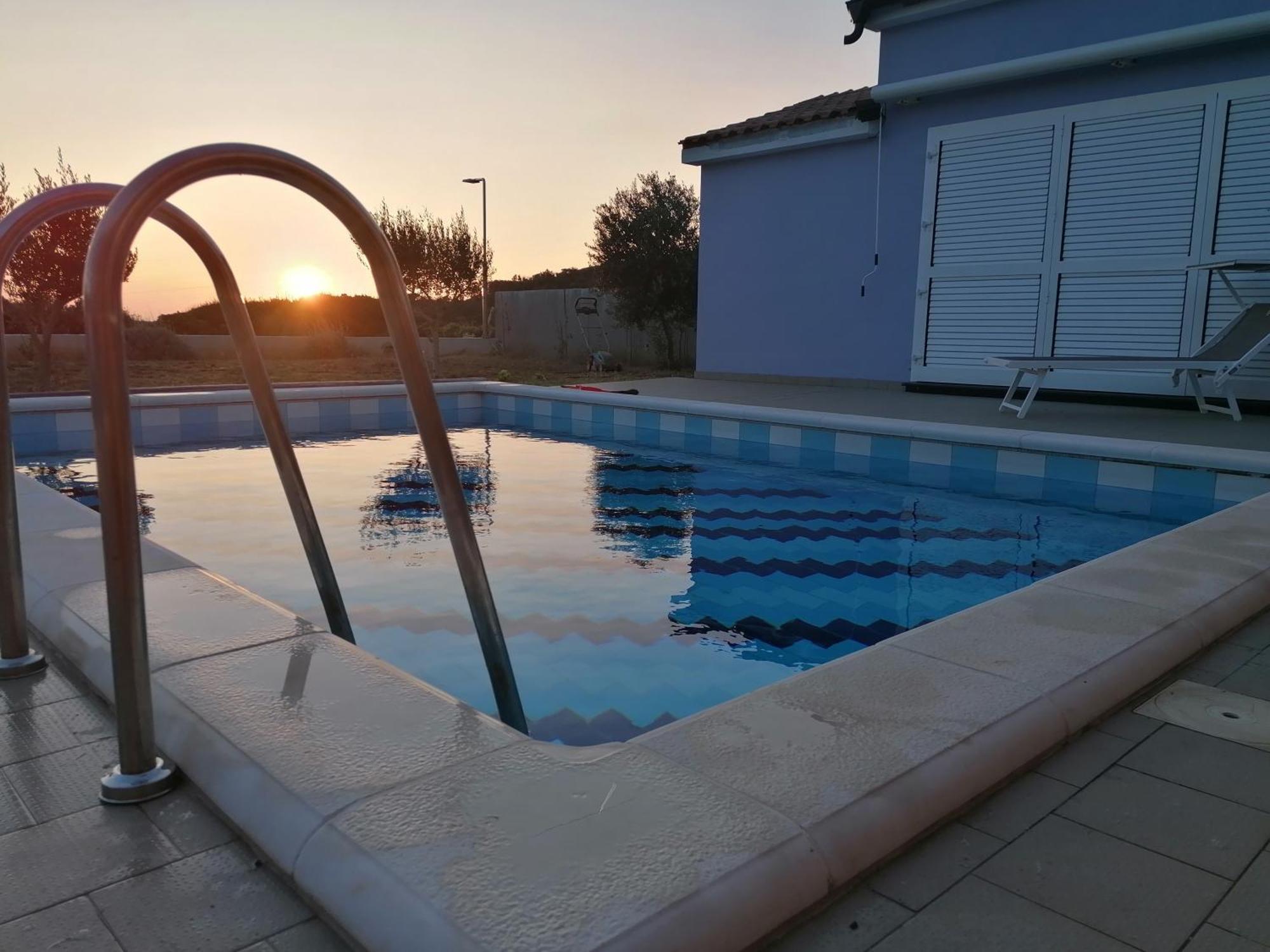 House With Pool Βίλα Mali Lošinj Εξωτερικό φωτογραφία